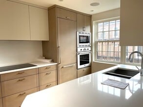 33 Lawrence St in Boston, MA - Building Photo - Building Photo