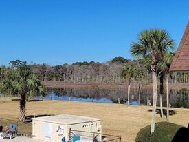 1540 El Prado Rd in Jacksonville, FL - Building Photo