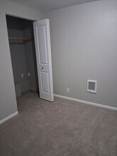 3106 N Narrows Dr in Tacoma, WA - Building Photo - Building Photo
