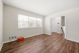 2783 Williamsburg Way in Decatur, GA - Building Photo - Building Photo