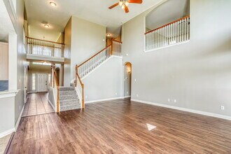 2922 Brahman Dr in Manvel, TX - Foto de edificio - Building Photo