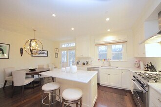 69 Riverdale Ave in Greenwich, CT - Building Photo - Building Photo
