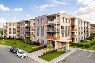 Le Trianon in St. Laurent, QC - Building Photo - Building Photo