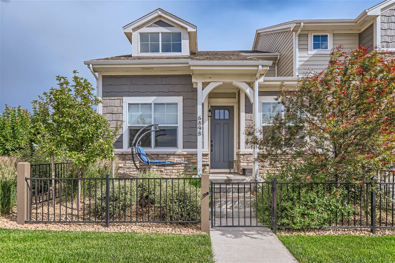 6898 Autumn Leaf Dr in Timnath, CO - Foto de edificio