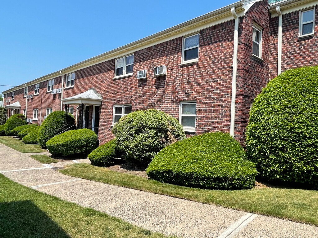 30 Elm St Apartments Bergenfield, NJ Apartments For Rent