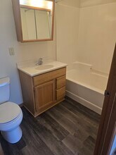 114 2nd Ave N, Unit 3 in Onalaska, WI - Building Photo - Building Photo