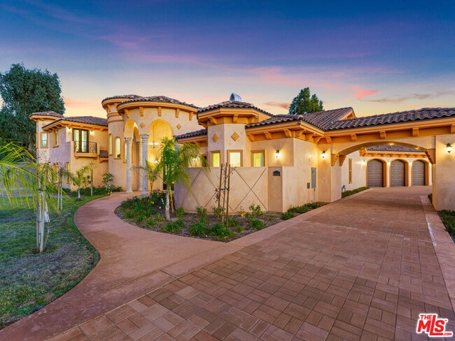 property at 14420 Merlot Ct