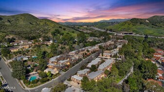 4021 Yankee Dr in Agoura Hills, CA - Building Photo