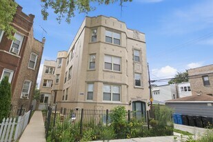 2619 N Harding Ave, Unit 3 in Chicago, IL - Building Photo