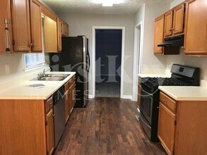 3352 Gus Robinson Rd in Powder Springs, GA - Building Photo - Building Photo