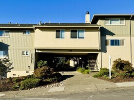 175 Upper Via Casitas in Larkspur, CA - Building Photo