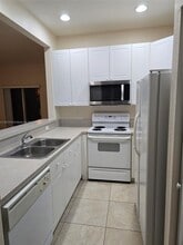 3395 Merrick Ct in Margate, FL - Building Photo - Building Photo