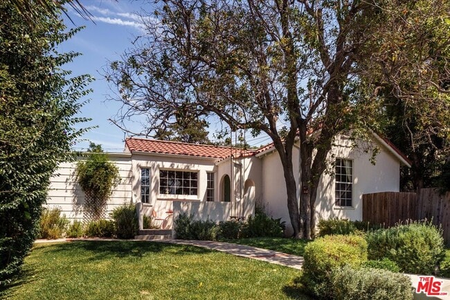1410 Stanford Dr in Glendale, CA - Building Photo - Building Photo