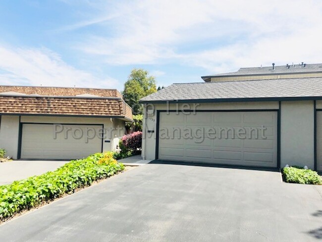 1725 Holland Cir in Walnut Creek, CA - Building Photo - Building Photo