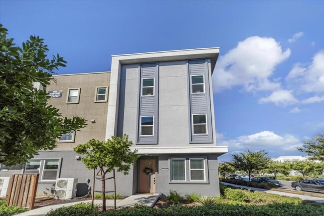 property at 6568 Vision Ct