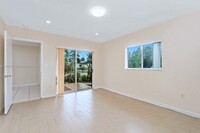 6103 Grant St, Unit 0 in Hollywood, FL - Building Photo - Building Photo