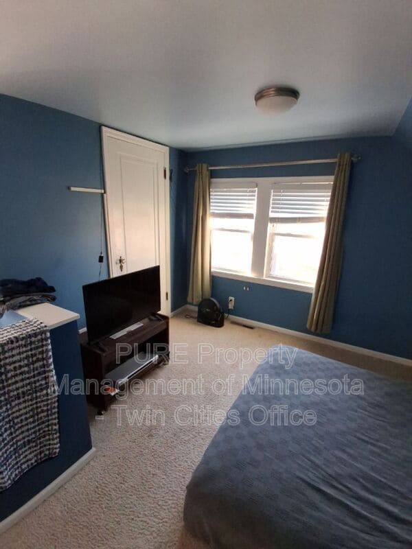 property at 3713 Tyler St NE