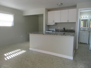 1238 17th Ave N in Lake Worth Beach, FL - Building Photo - Building Photo