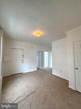 49 Hopkins St in Woodbury, NJ - Building Photo - Building Photo