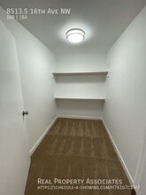 8513.5 16th Ave NW in Seattle, WA - Building Photo - Building Photo