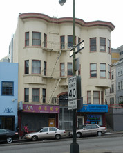 835-843 Broadway in San Francisco, CA - Building Photo - Building Photo