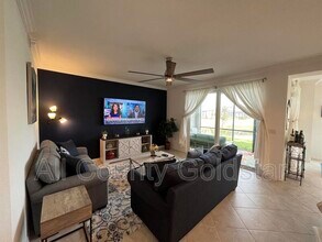14184 Heritage Landing Blvd in Punta Gorda, FL - Building Photo - Building Photo
