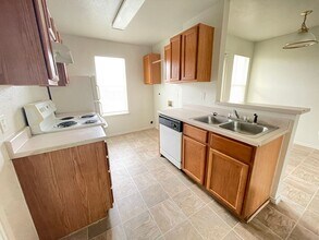 5706 Redstone Dr, Unit Apt A in Killeen, TX - Building Photo - Building Photo