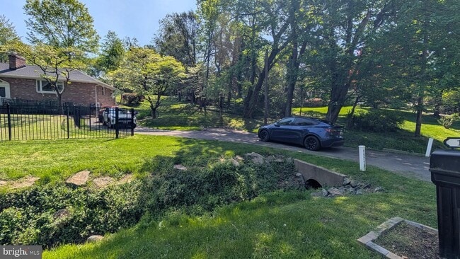 15715 Tierra Dr in Silver Spring, MD - Building Photo - Building Photo