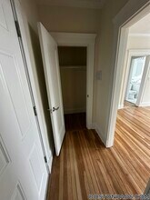 22 Chauncy St, Unit 4 in Cambridge, MA - Foto de edificio - Building Photo