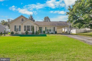 9503 Fletcher Ave in Clinton, MD - Building Photo