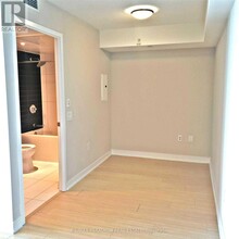 85-2285 Queens Wharf Rd in Toronto, ON - Building Photo - Building Photo