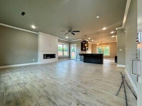 8 Cannich Ln in Bella Vista, AR - Building Photo - Building Photo
