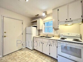 183 Citadel Dr in Cullowhee, NC - Building Photo - Building Photo