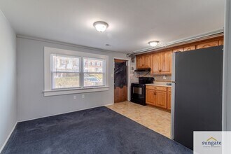 1620 Wentworth Ave in Parkville, MD - Building Photo - Building Photo