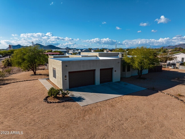 property at 34916 N 10th St