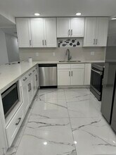 5217 NW 18th St in Lauderhill, FL - Building Photo - Building Photo