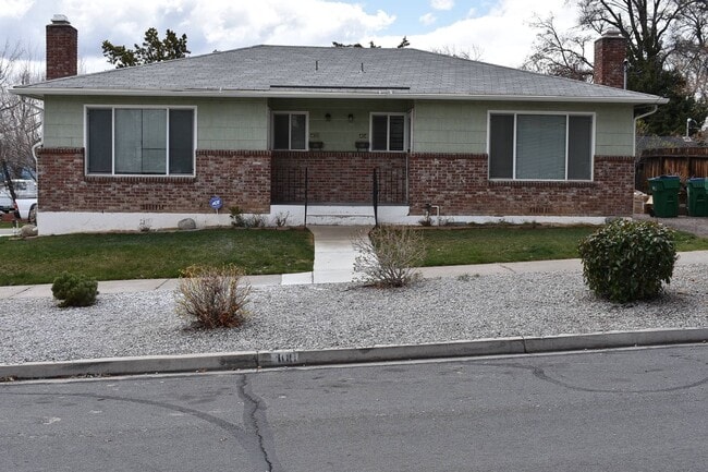property at 400-404 La Rue Ave