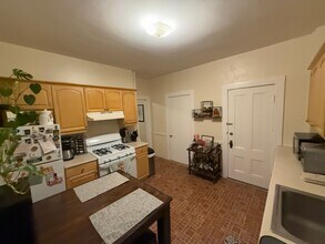 14-16 Caldwell Ave in Somerville, MA - Building Photo - Building Photo