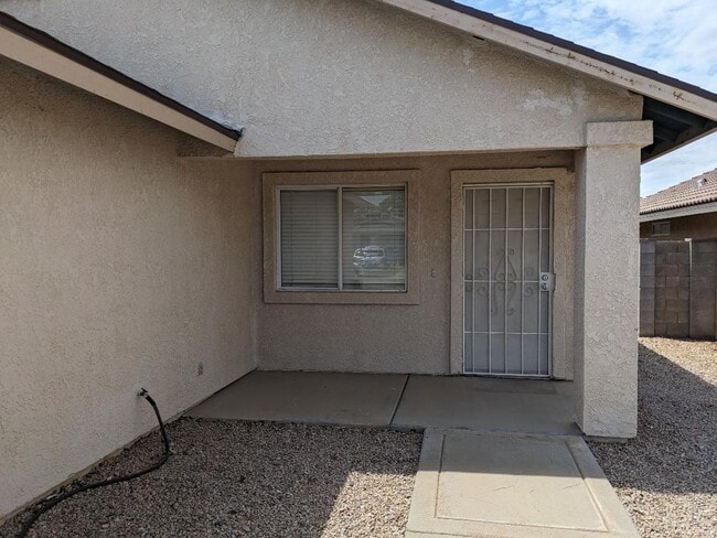 3579 N Bond St in Kingman, AZ - Building Photo - Building Photo