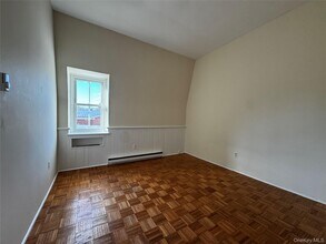 24 Front St in Millbrook, NY - Building Photo - Building Photo