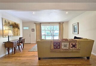 194 Kenneth Dr in Alpharetta, GA - Building Photo - Building Photo