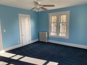 171 N Main St, Unit 2 fl in Northampton, MA - Building Photo - Building Photo