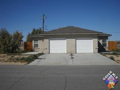 8001 Walpole Ave in California City, CA - Building Photo