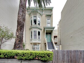 1732 Pacific Ave in San Francisco, CA - Building Photo - Building Photo