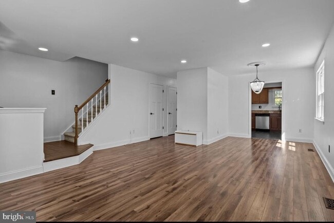 property at 12 Pearl Dr