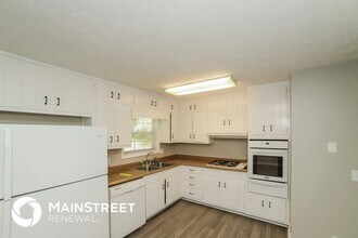 608 Upland Ridge Dr NW in Conyers, GA - Building Photo - Building Photo