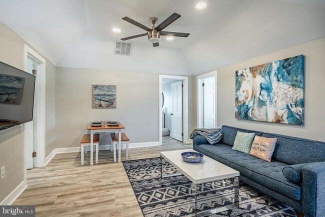 property at 5708 Park Blvd