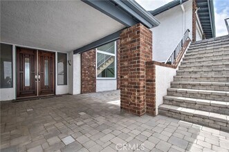 1658 N Hunters Way in Orange, CA - Building Photo - Building Photo