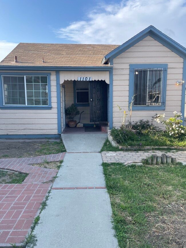 property at 1101 E L St
