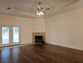 4695 Lovegrass Ln in Crestview, FL - Building Photo - Building Photo